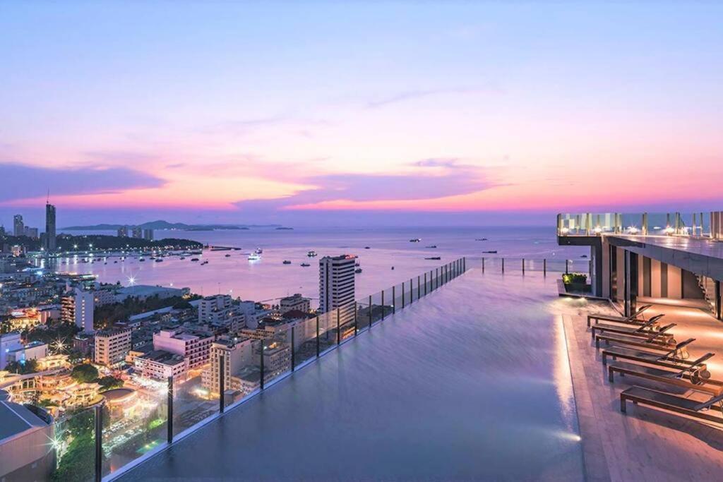 Central Pattaya - Sea View Large Balcony Condo With Infinity Pool Exterior foto