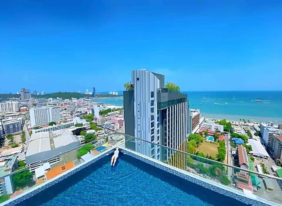 Central Pattaya - Sea View Large Balcony Condo With Infinity Pool Exterior foto