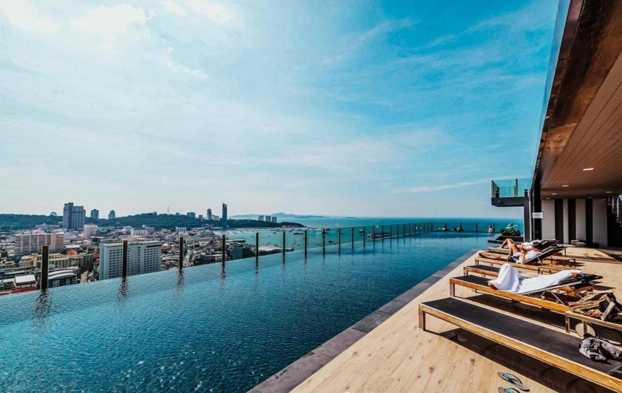 Central Pattaya - Sea View Large Balcony Condo With Infinity Pool Exterior foto
