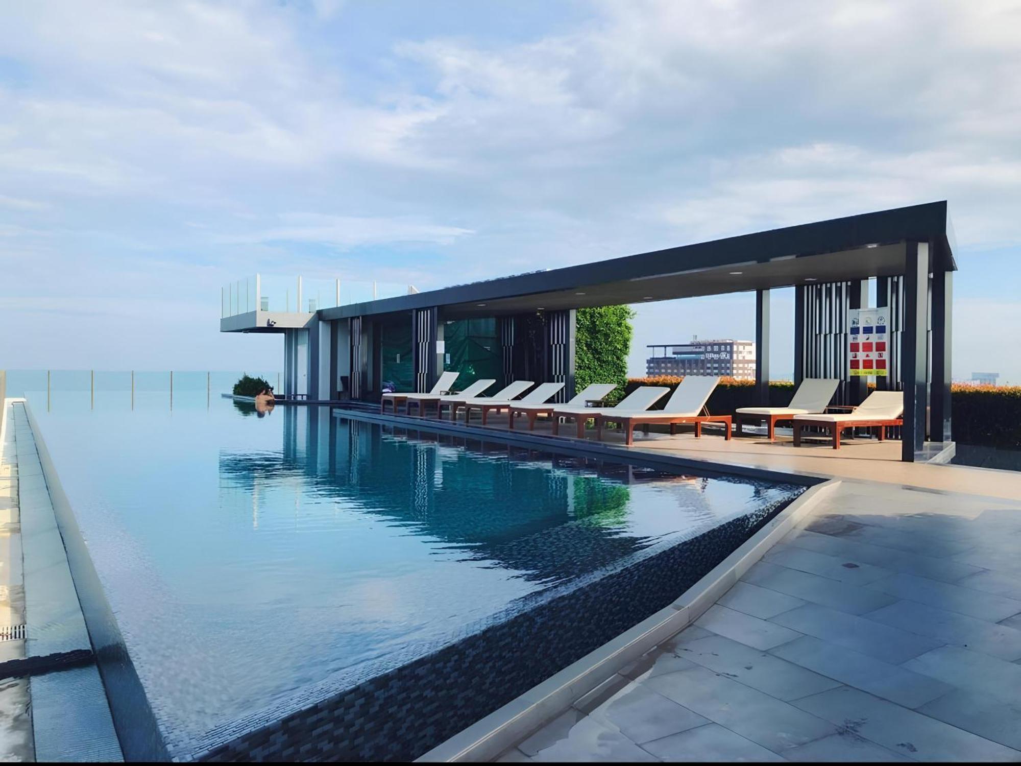 Central Pattaya - Sea View Large Balcony Condo With Infinity Pool Exterior foto