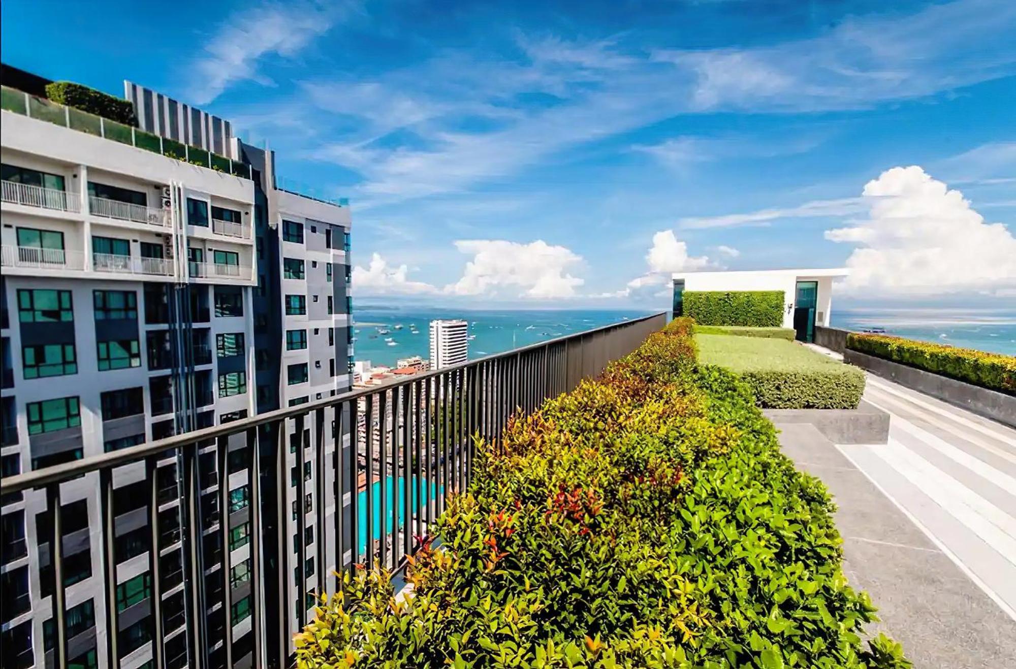 Central Pattaya - Sea View Large Balcony Condo With Infinity Pool Exterior foto